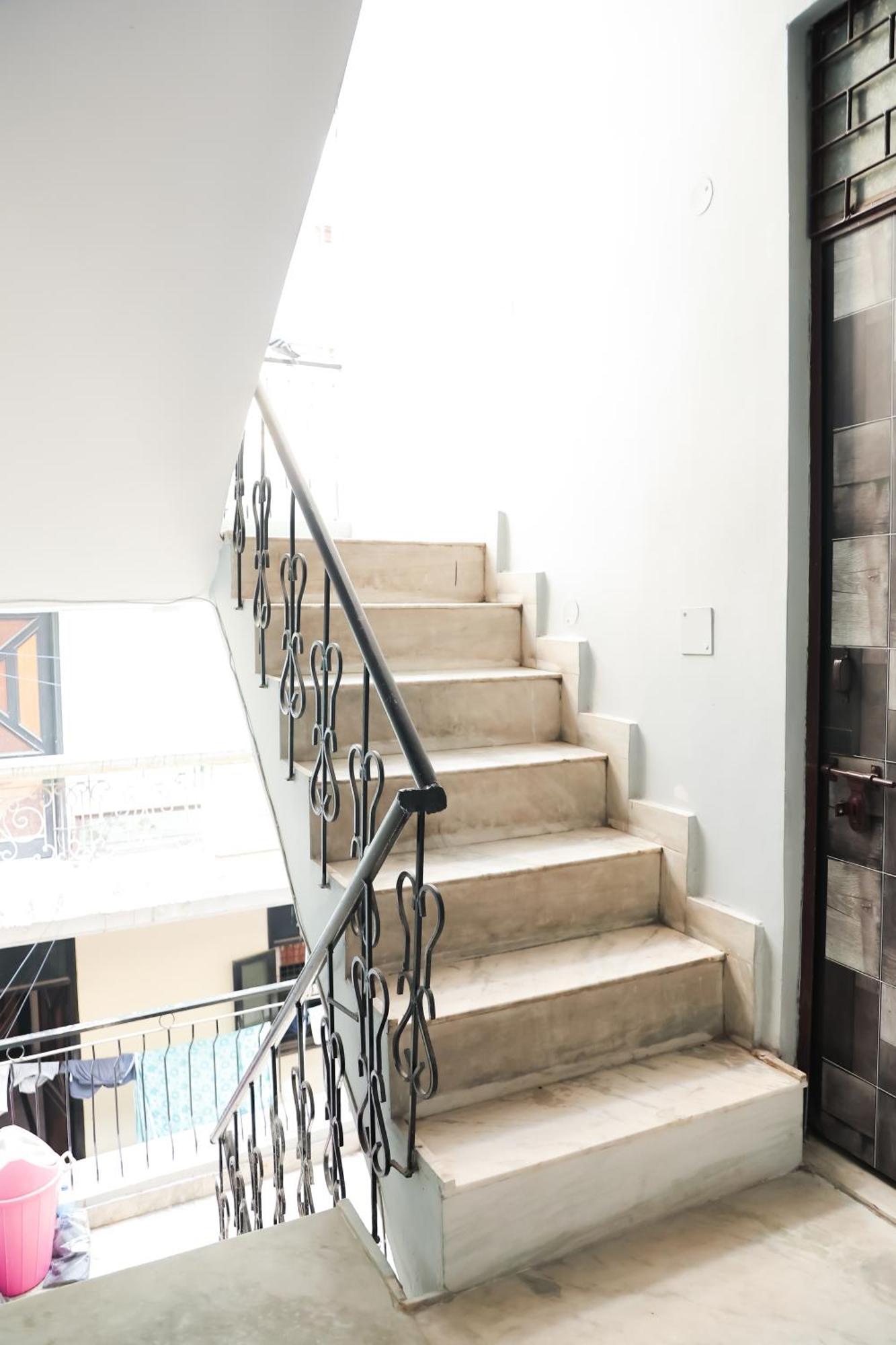 Mannat Stay Hotel - Laxmi Nagar Ню Делхи Екстериор снимка