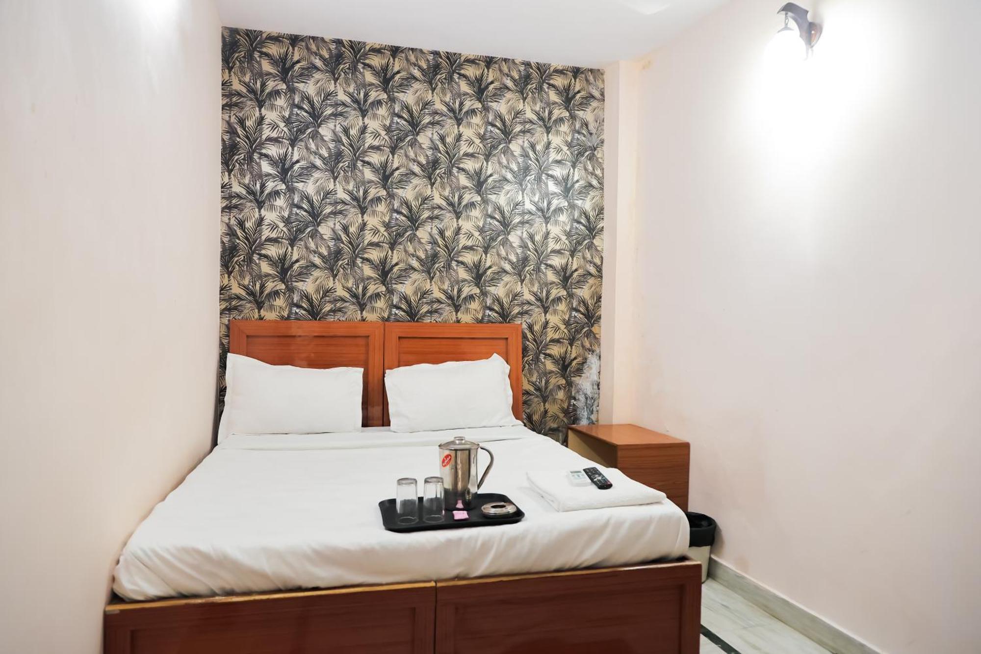 Mannat Stay Hotel - Laxmi Nagar Ню Делхи Екстериор снимка